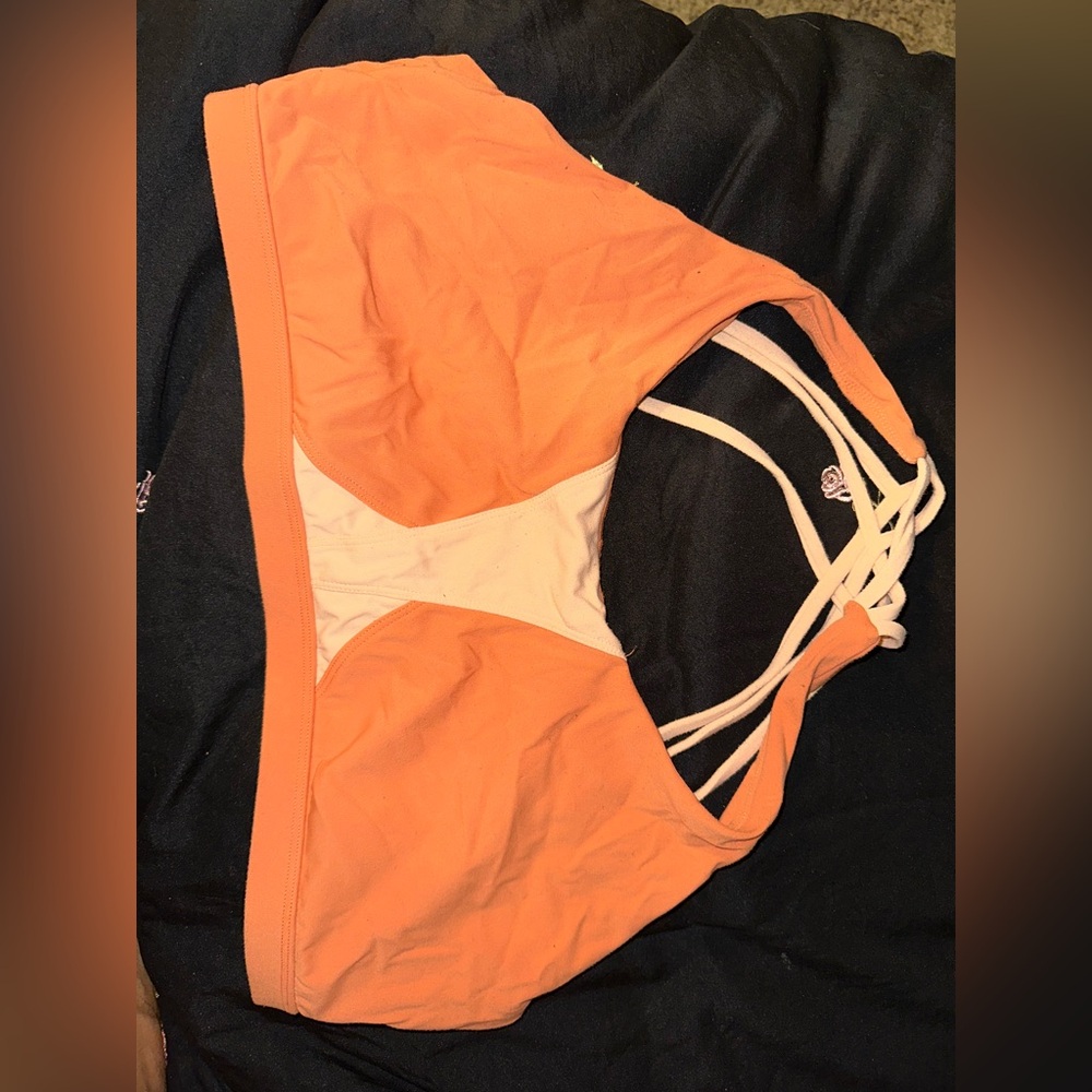 Buff bunny size xxl. Pads were taken out.